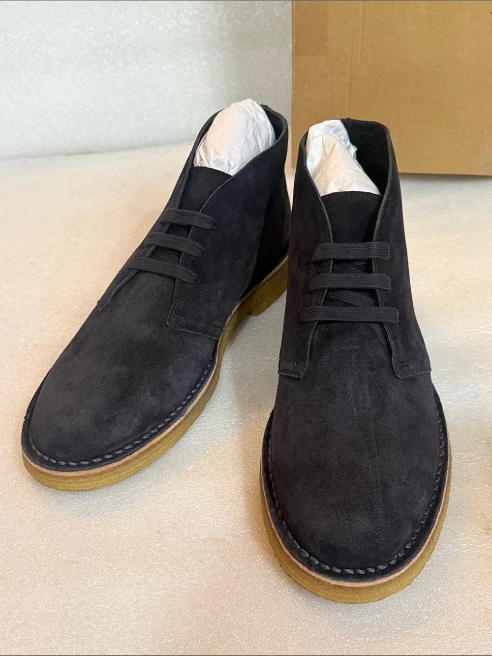Vince Mens Lafayette Chukka Boot Suede Leather Size 8